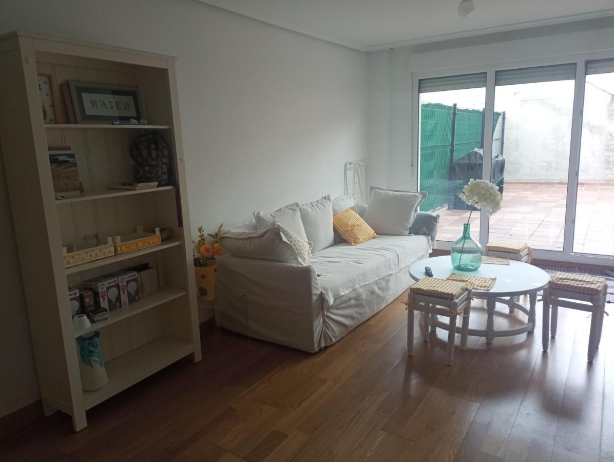 Apartamento Con Terraza Комилас Екстериор снимка