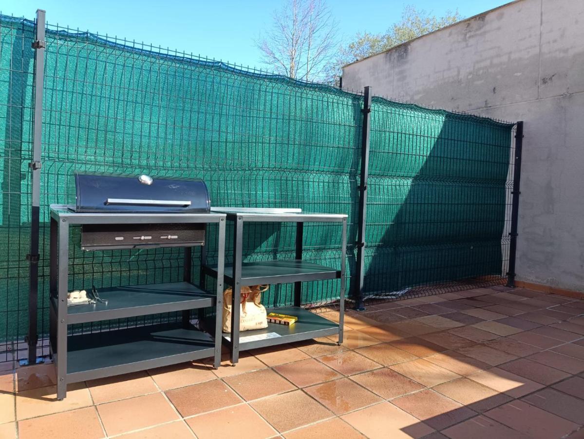 Apartamento Con Terraza Комилас Екстериор снимка