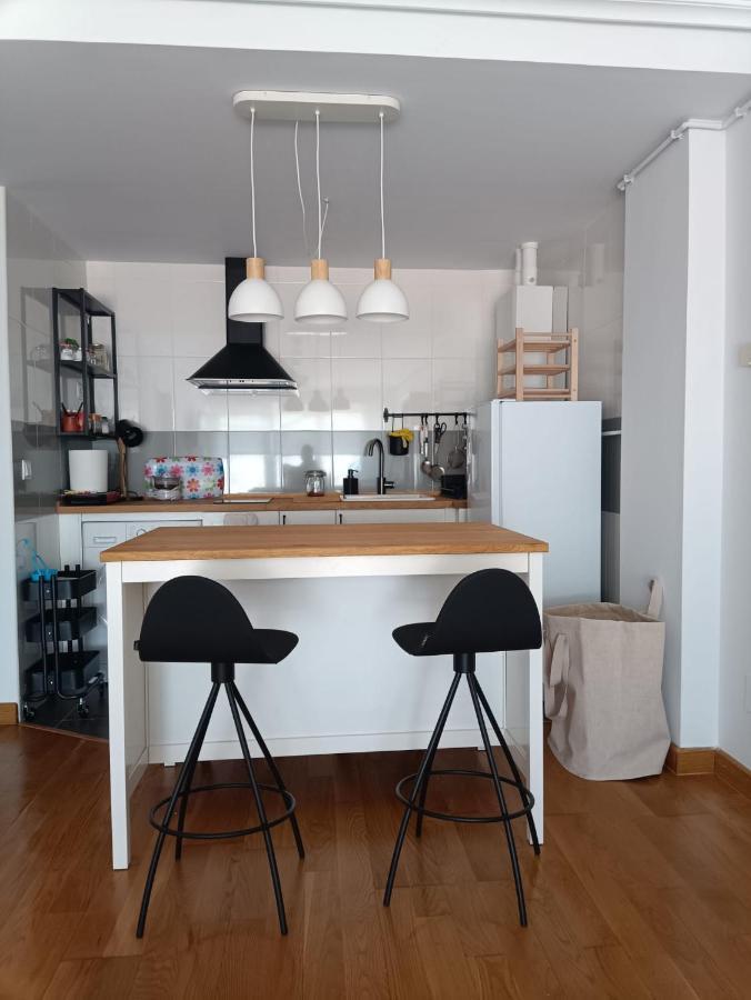 Apartamento Con Terraza Комилас Екстериор снимка