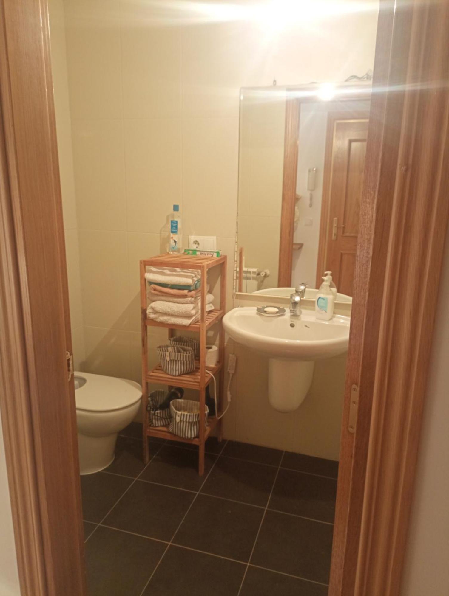 Apartamento Con Terraza Комилас Екстериор снимка